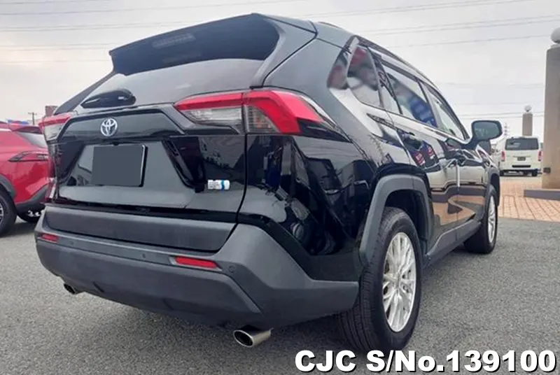 Toyota Rav4 in Black for Sale Image 2
