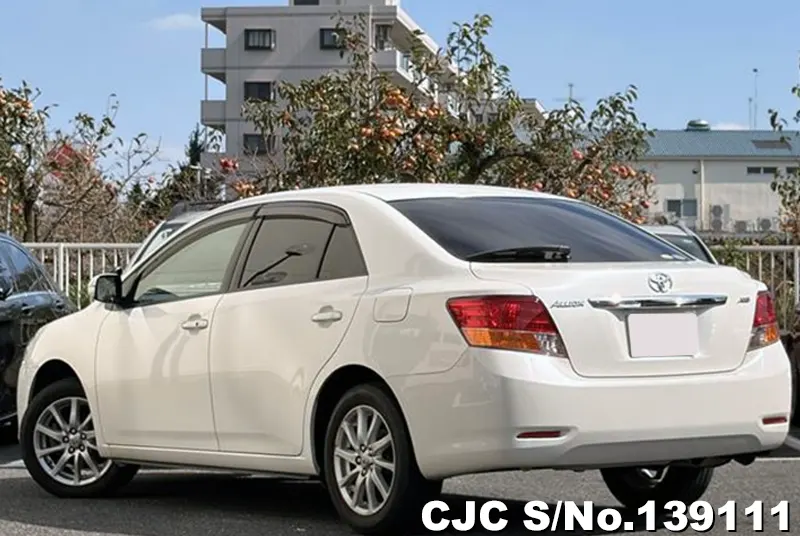 Toyota Allion in White for Sale Image 1