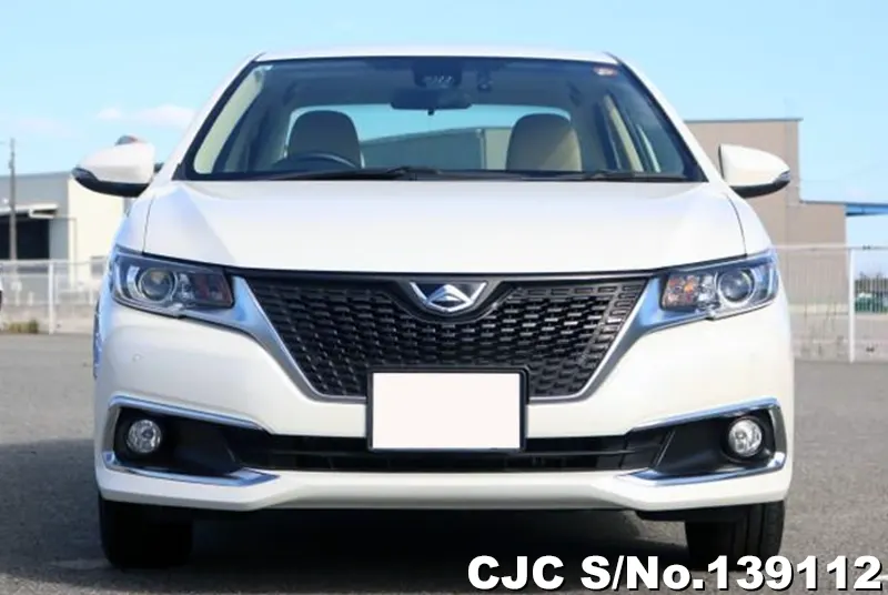 Toyota Allion in White for Sale Image 4
