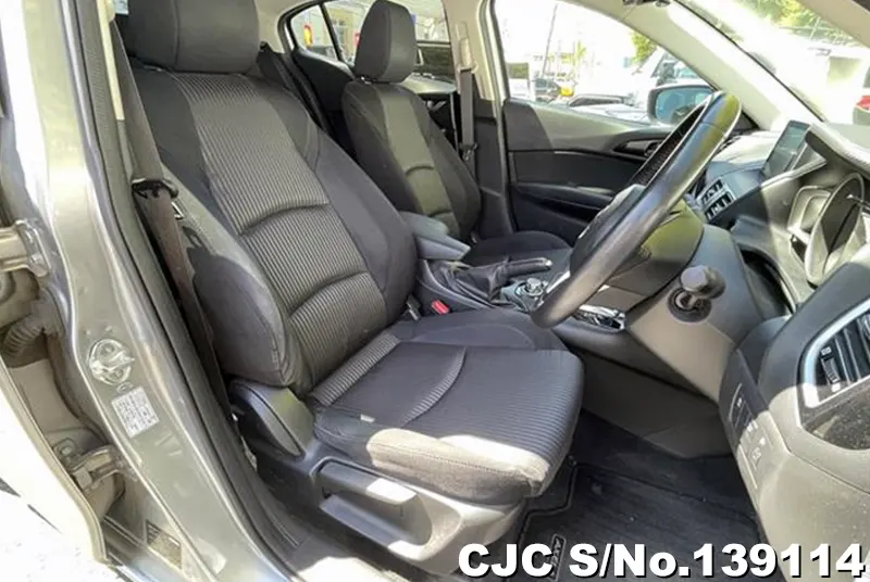 Mazda Axela in Gray for Sale Image 4