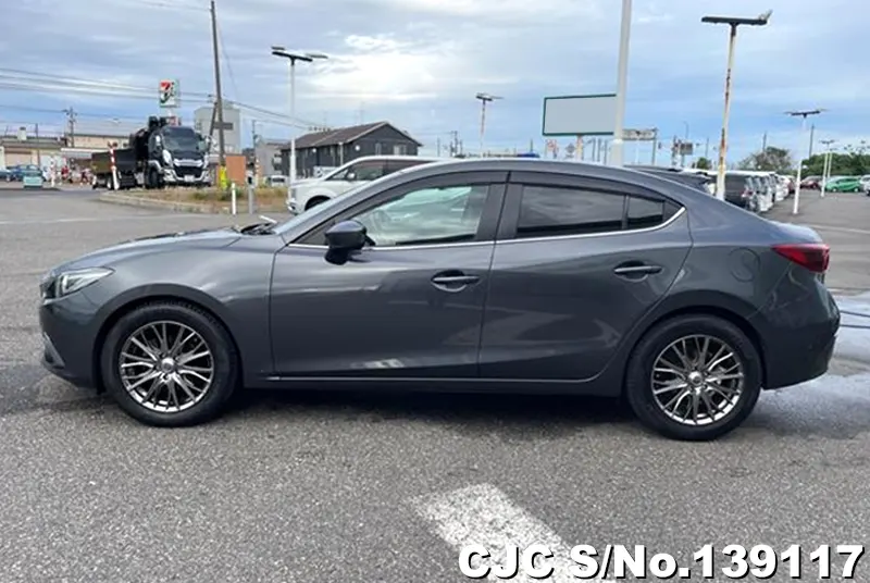 Mazda Axela in Gray for Sale Image 6