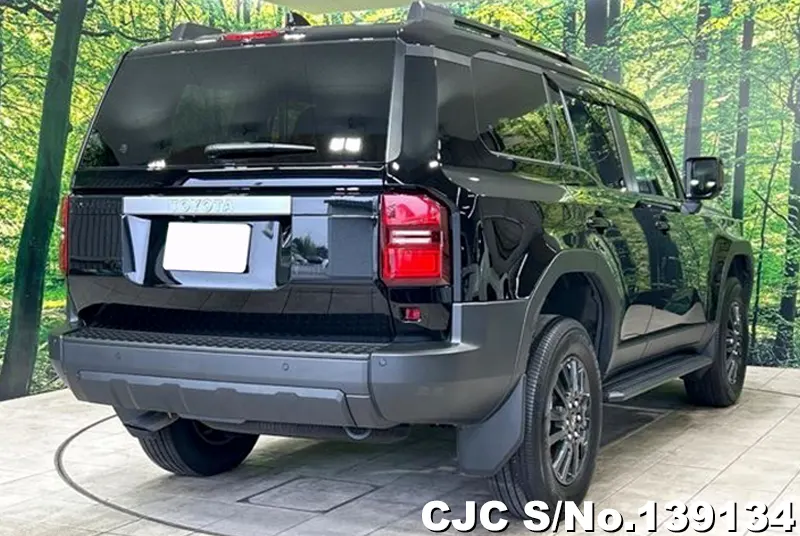 Toyota Land Cruiser 250 in Black for Sale Image 2
