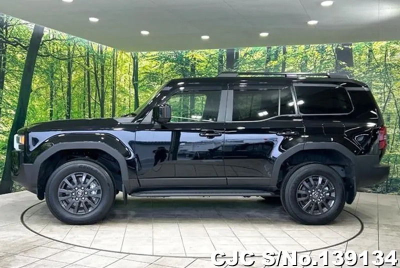 Toyota Land Cruiser 250 in Black for Sale Image 7