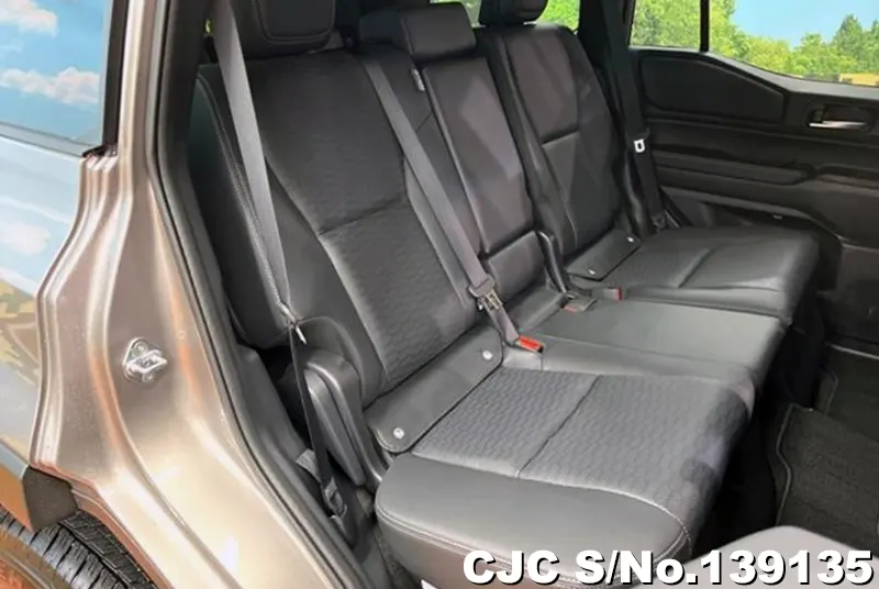 Toyota Land Cruiser 250 in Gray for Sale Image 4
