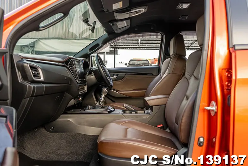 Isuzu D-Max in Orange for Sale Image 10