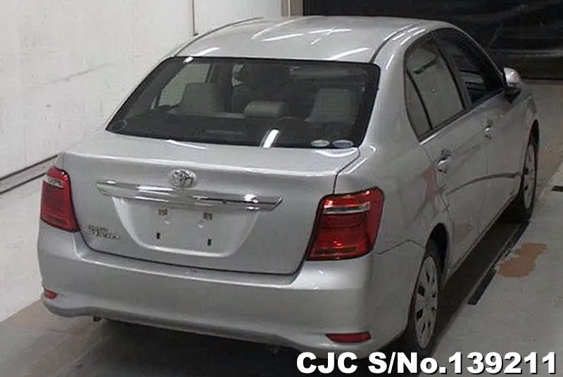 Toyota Corolla Axio in Silver for Sale Image 2