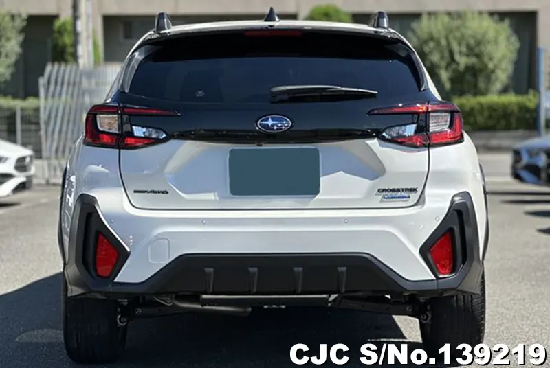 Subaru Crosstrek in White for Sale Image 3