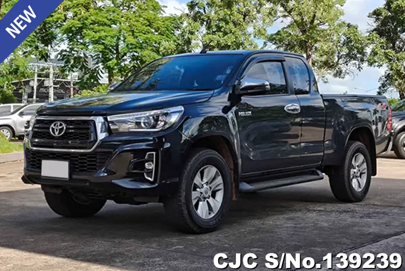 Toyota Hilux in Black for Sale Image 3