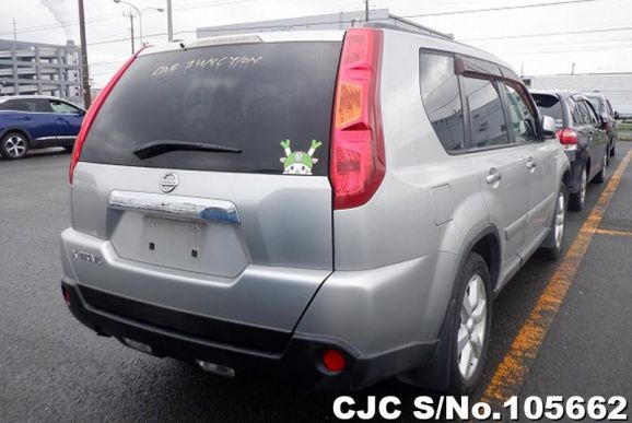 Nissan X-Trail in Silver for Sale Image 2