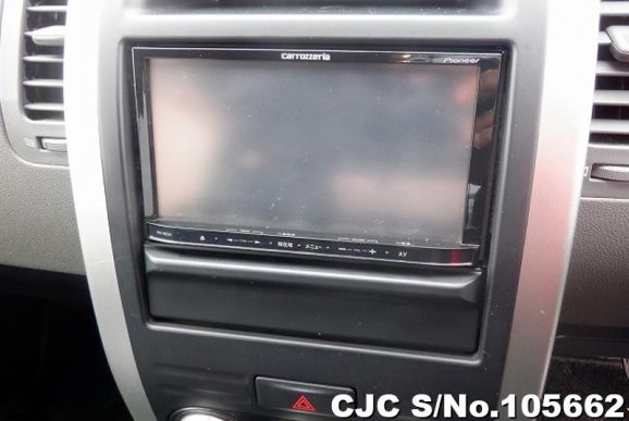 Nissan X-Trail in Silver for Sale Image 8