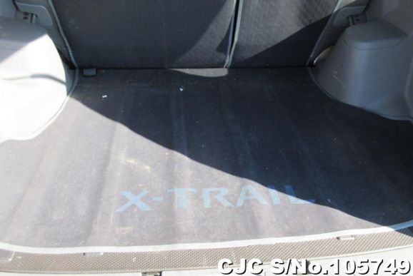 Nissan X-Trail in Silver for Sale Image 9