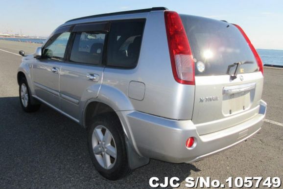 Nissan X-Trail in Silver for Sale Image 2