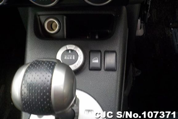 Nissan X-Trail in Silver for Sale Image 12