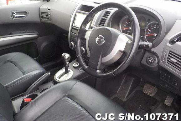 Nissan X-Trail in Silver for Sale Image 7